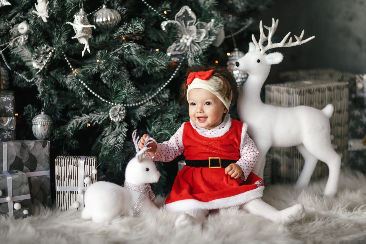 Professional Christmas baby photography